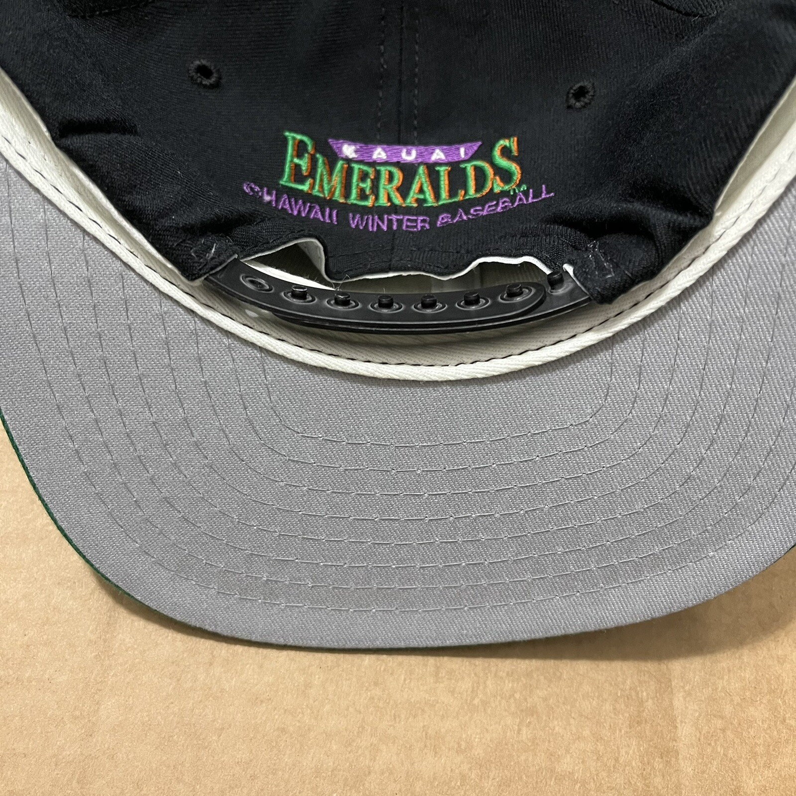 NOS Vintage Kauai Emeralds Snapback Hat Hawaii Winter Baseball Milb New Era USA