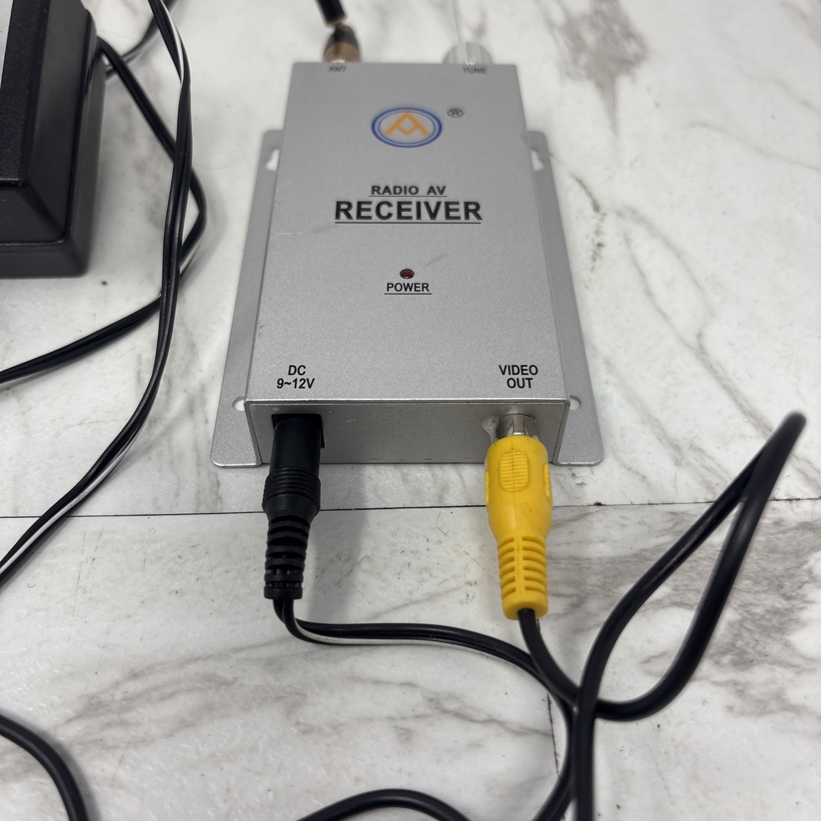 RADIO AV RECEIVER 9v