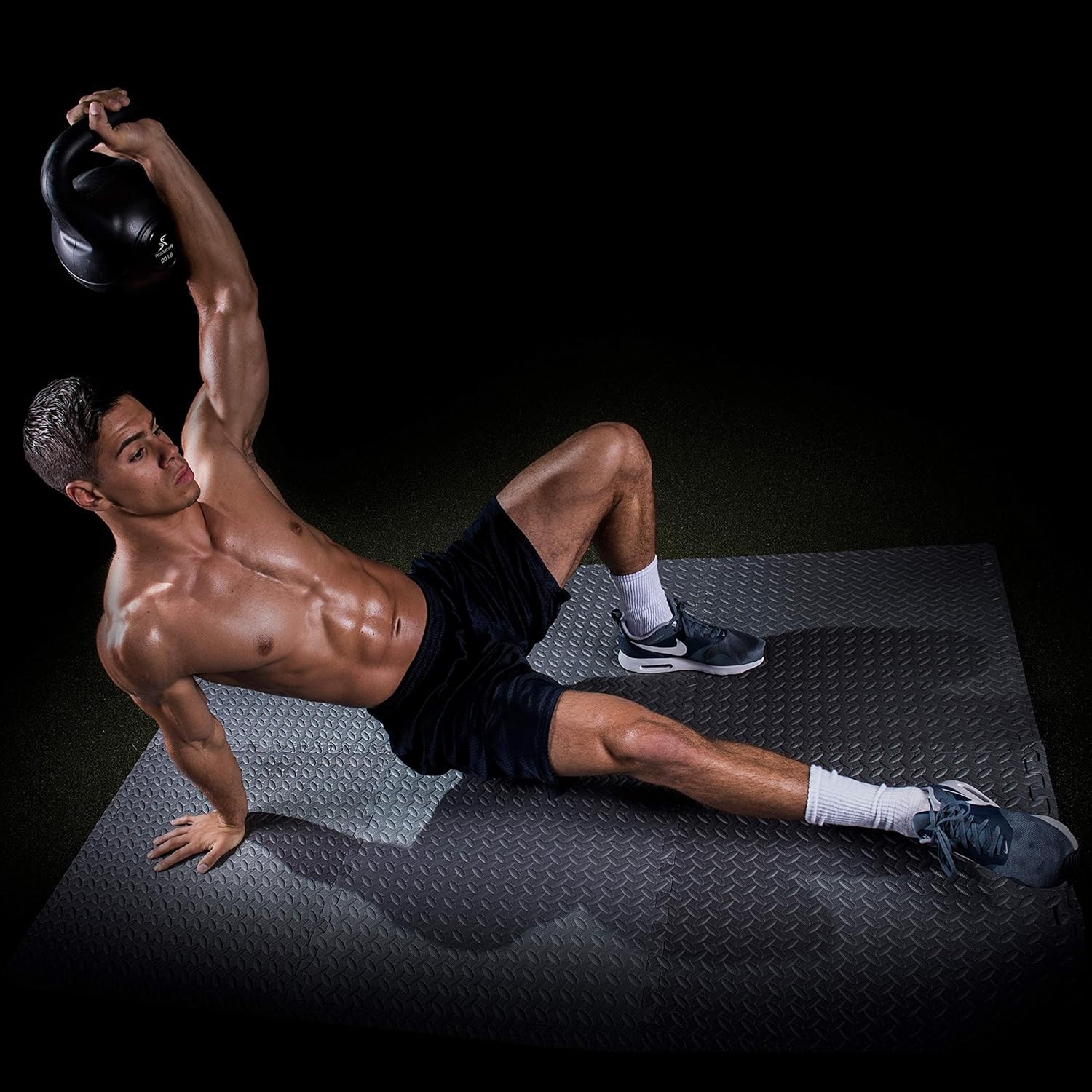 Portable 20 lb Vinyl Kettlebell with Extra-Large Handle for Ergonomic Grip