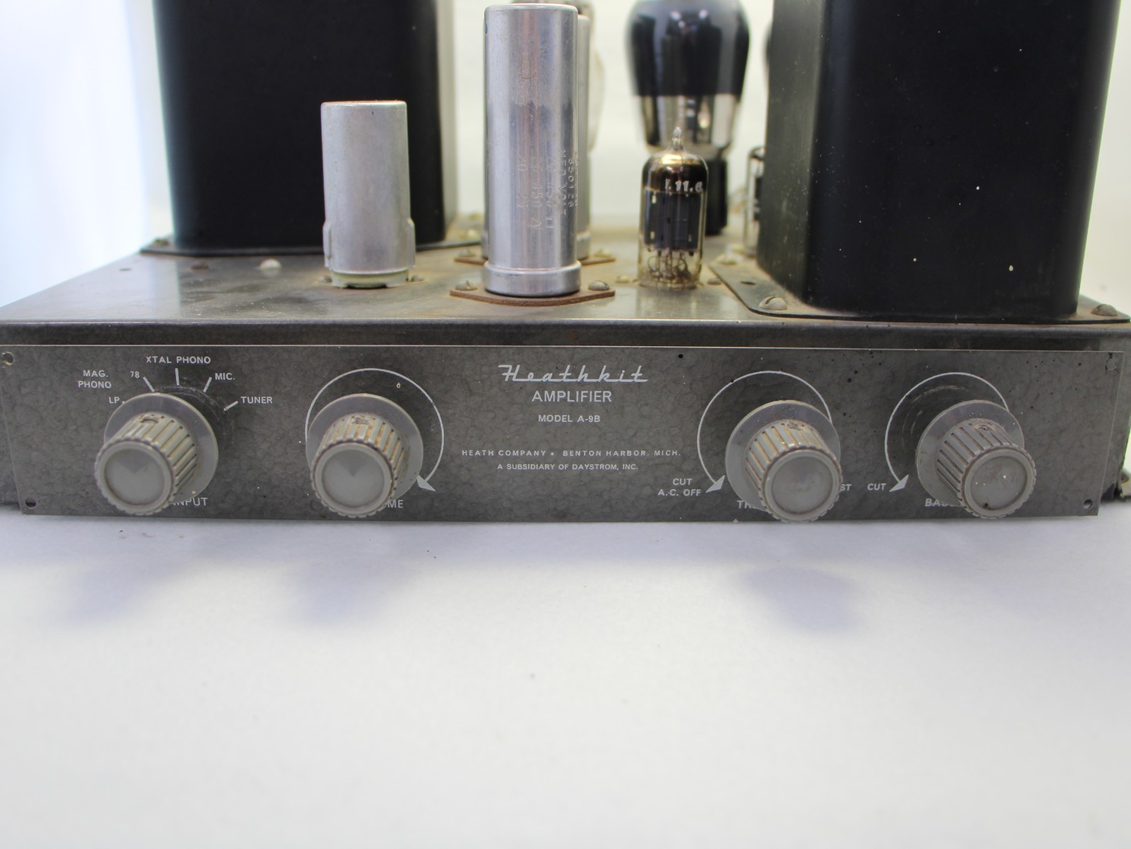 Heathkit Vintage A-9B Tube Amplifier Audio Mono Monoblock *PARTS OR REPAIR*