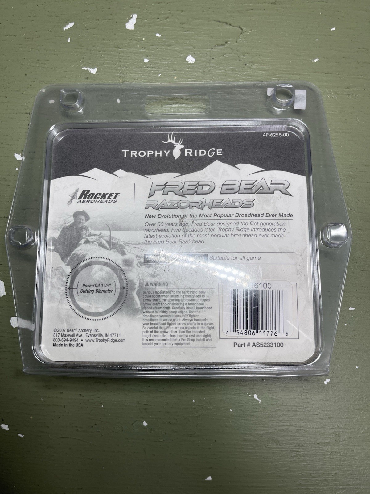 Trophy Ridge Fred Bear Razor Heads 100 Grain Broadheads.