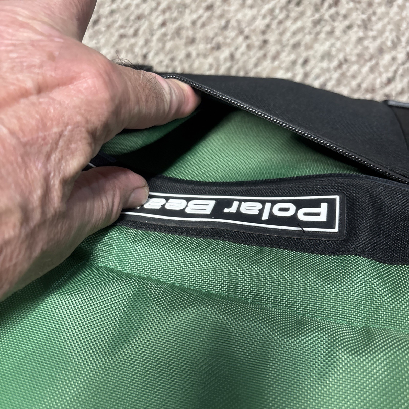 Polar Bear 24 Pack Original Nylon Soft Side Cooler Bag Green NICE!