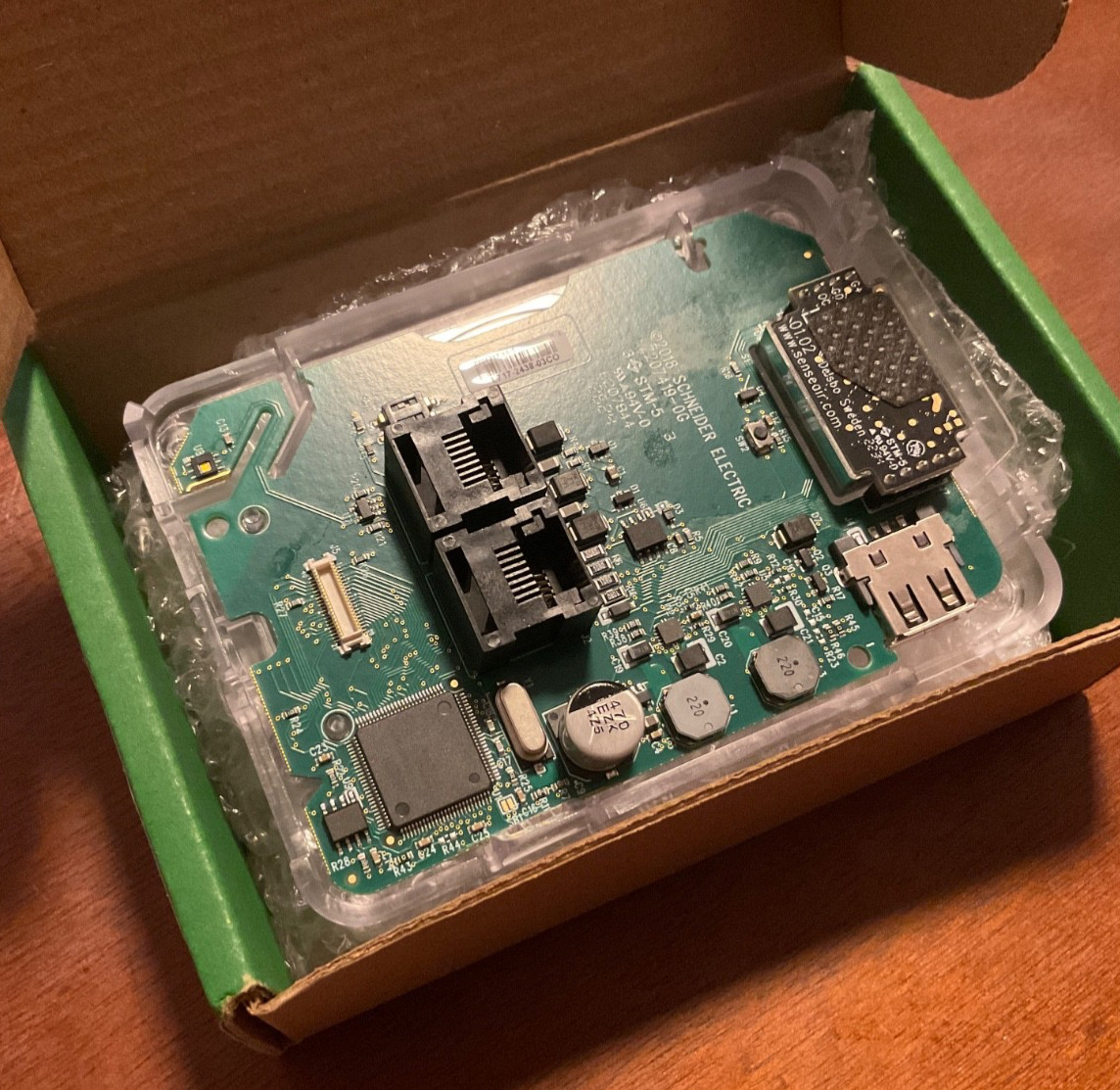 Schneider Electric SXWSBTXCXSXX / Sensor Base / Temperature - CO2 / NEW!!!🇺🇸