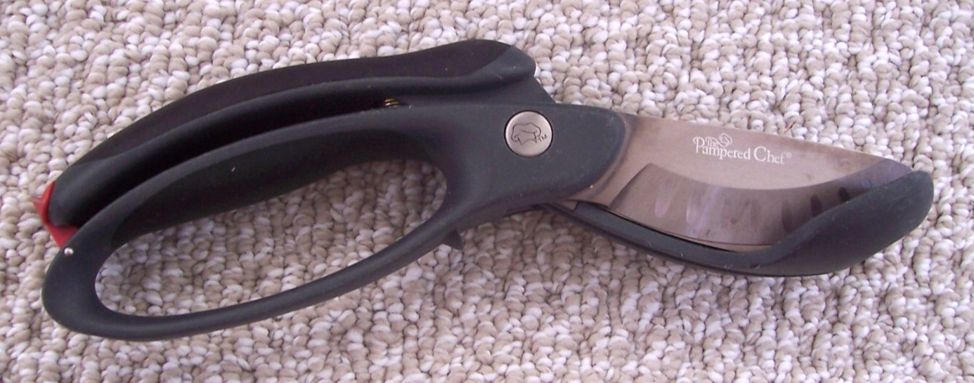 Pampered Chef Salad Chopper Scissors Double Blade Shears