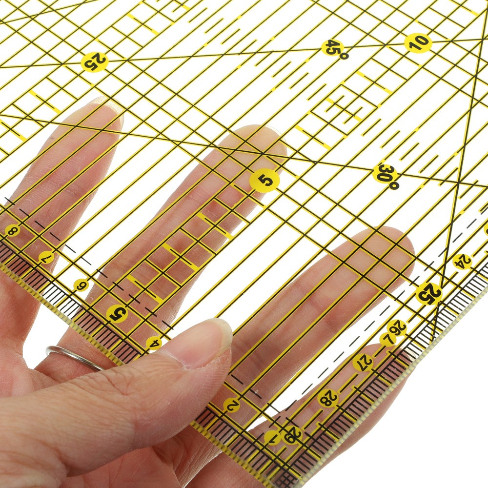 Cutting Ruler with Double Colored Grid Lines for Quilting Projects 15 x 30cm