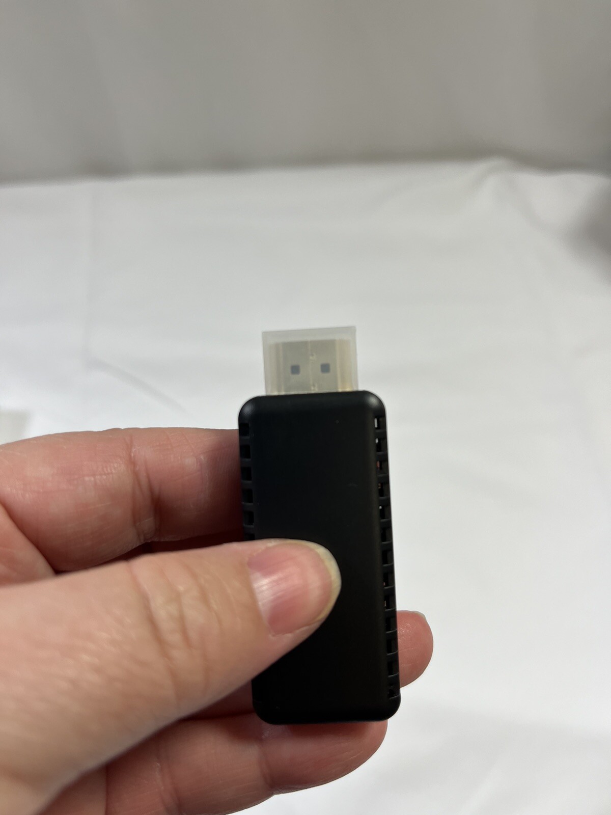 4K Wireless HDMI Transmitter and Receiver, HDMI Wireless Extender, Plug & Play