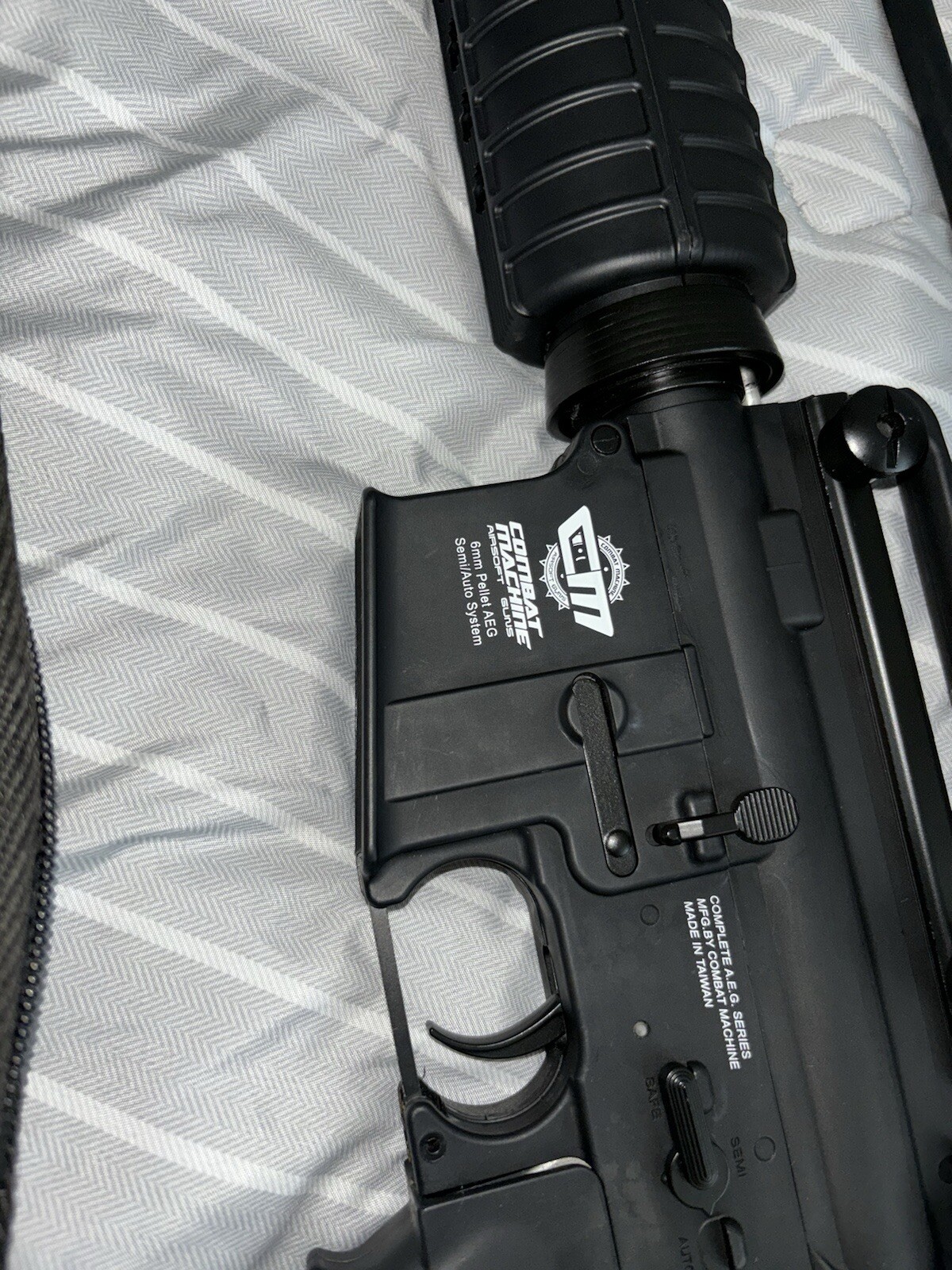 Airsoft rifle AEG