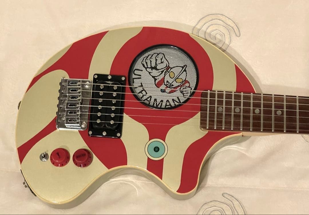 FERNANDES ZO-3 Ultraman modified high gain/with effect loop