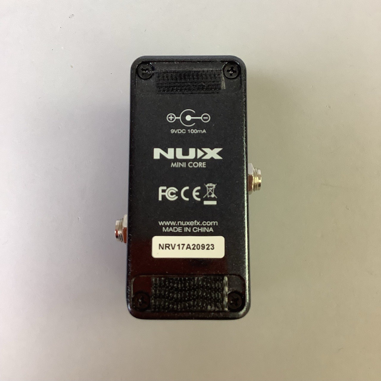 nux NRV-2 Oceanic Reverb
