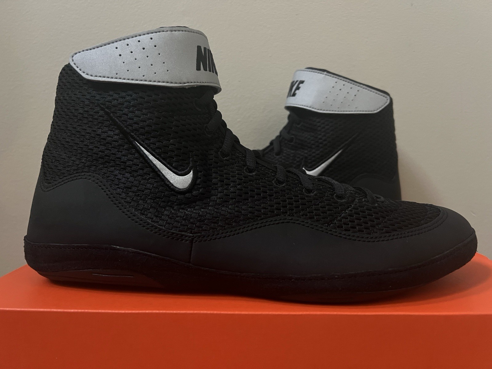 Nike Inflict 3 Black White Metallic Silver 325256-005 Wrestling Shoes