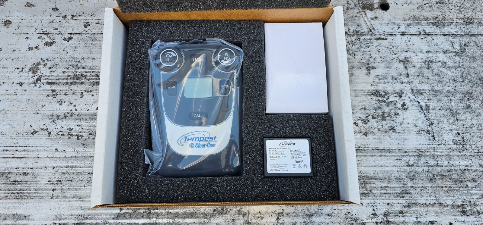 Clear-Com Tempest CP-222 2.4GHz Wireless 2-Channel
