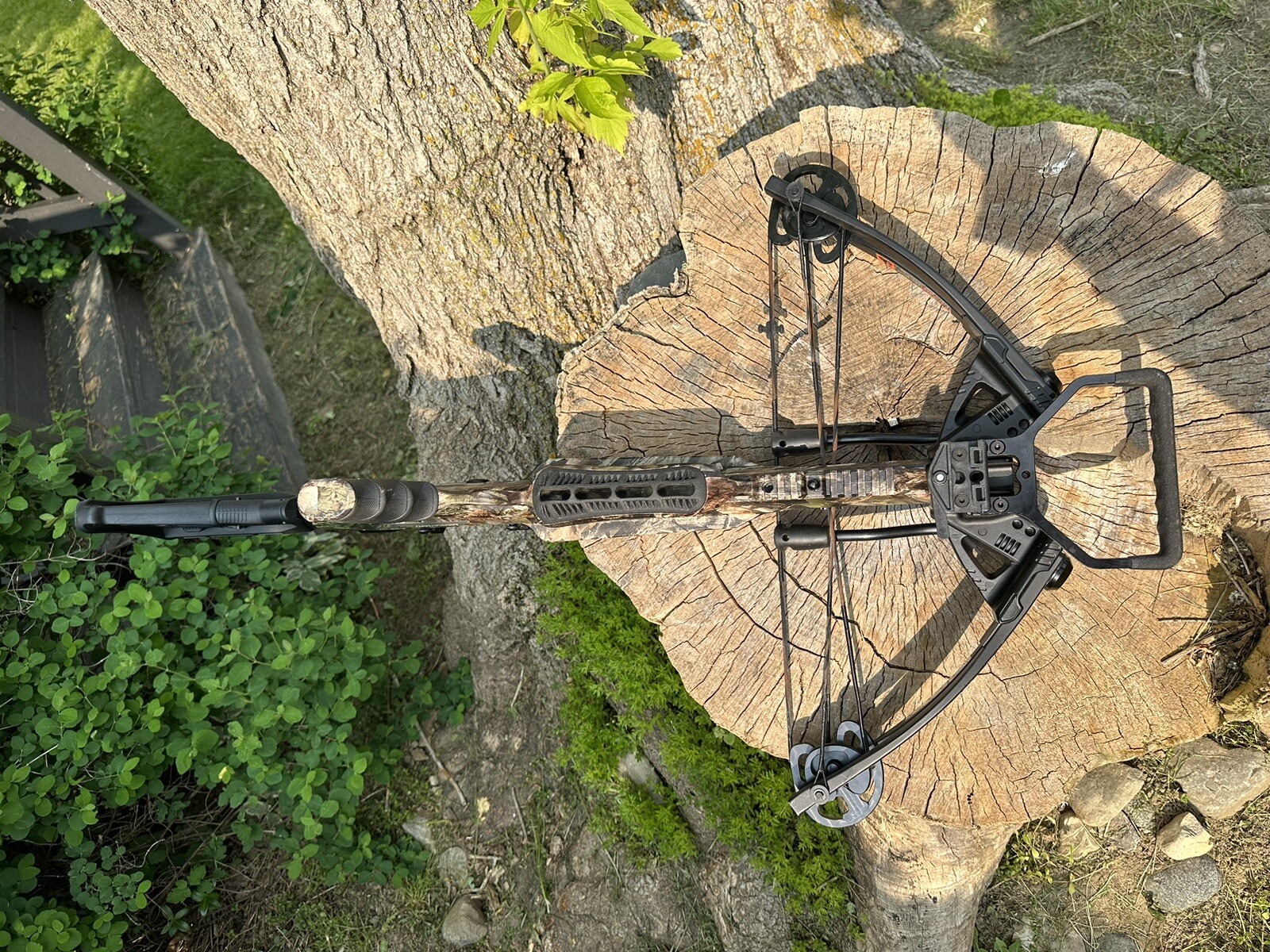 Center Point Mercenary 370 370 Crossbow with 4x32 scope