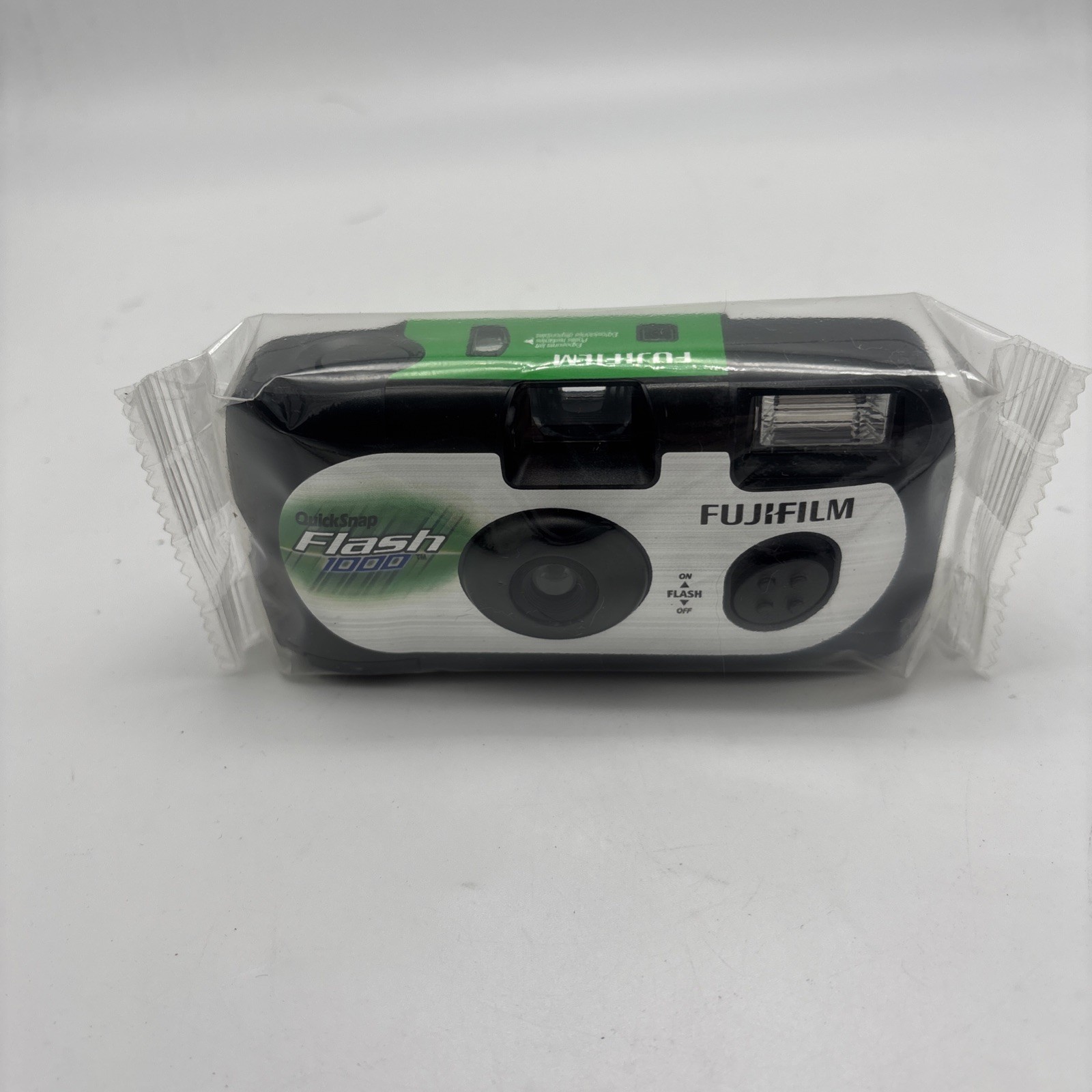 Fujifilm QuickSnap Flash 1000 Disposable Camera New Sealed 2009 EXP