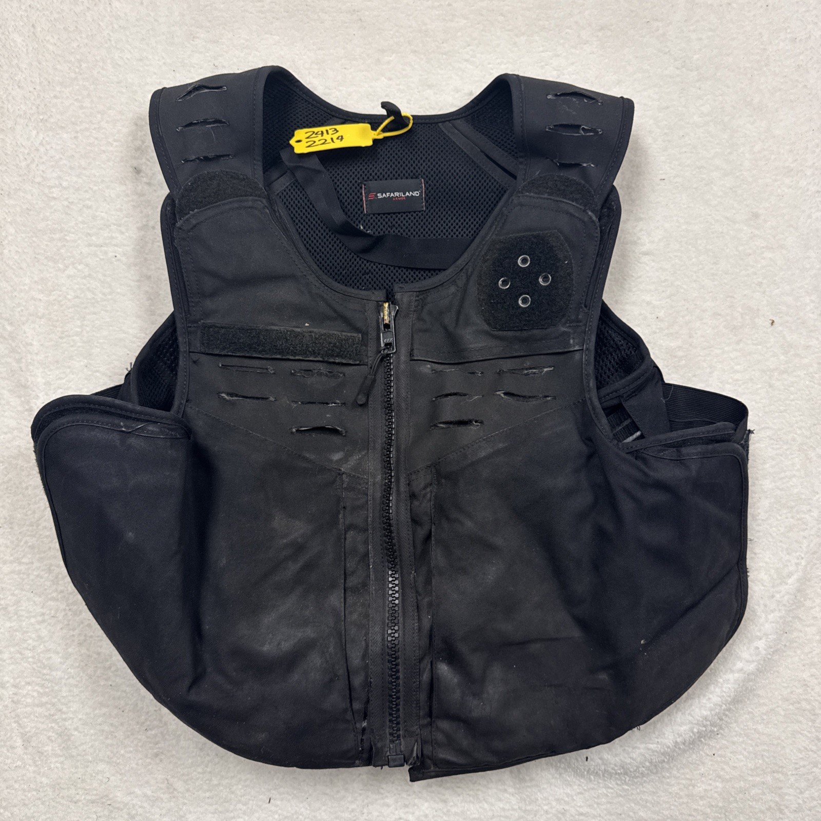 SAFARILAND V1 CLEAN Armor Carrier Front Opening XL Short 2413-2214 Black Worn