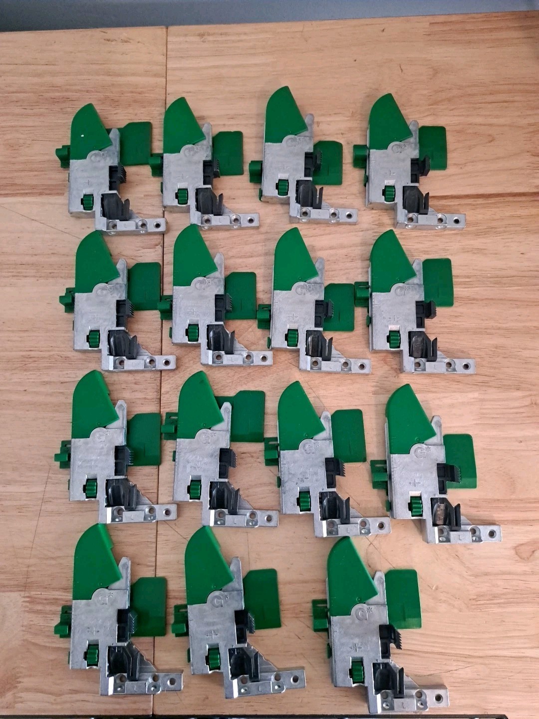 Grass Dynapro Left Hand Front Locking device (15 Pcs)