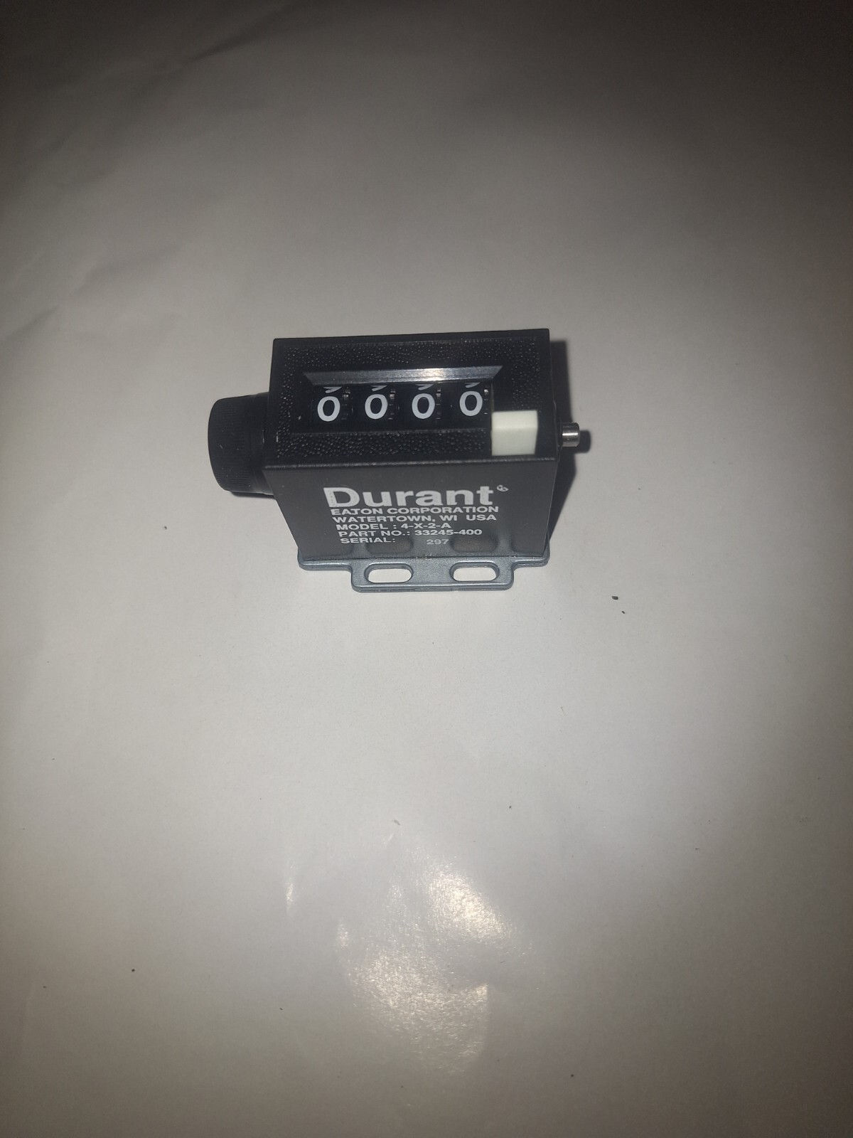 NEW GENUINE DURANT EATON 4-X-2-A PUSHBUTTON STROKE COUNTER 4-DIGIT KNOB RESET