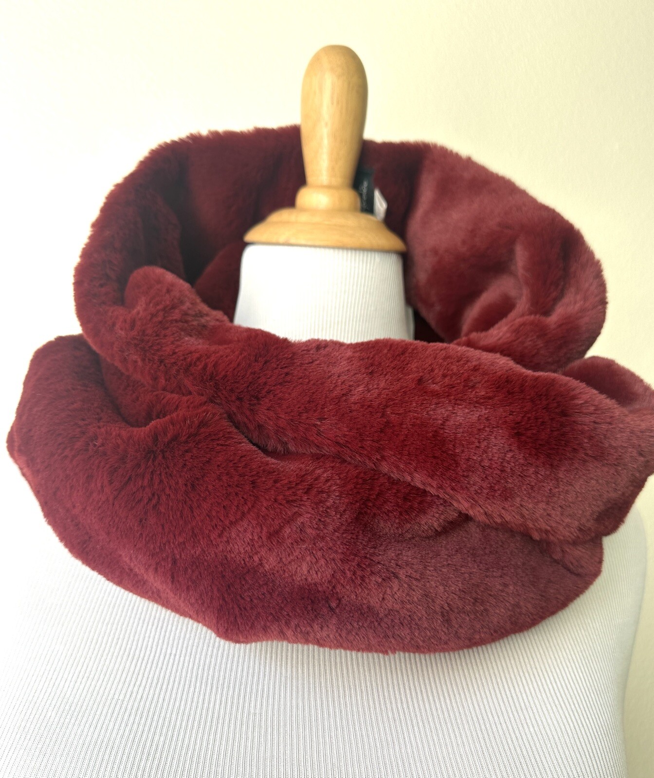 Faux Fur Infiniti Scarf Brgundy