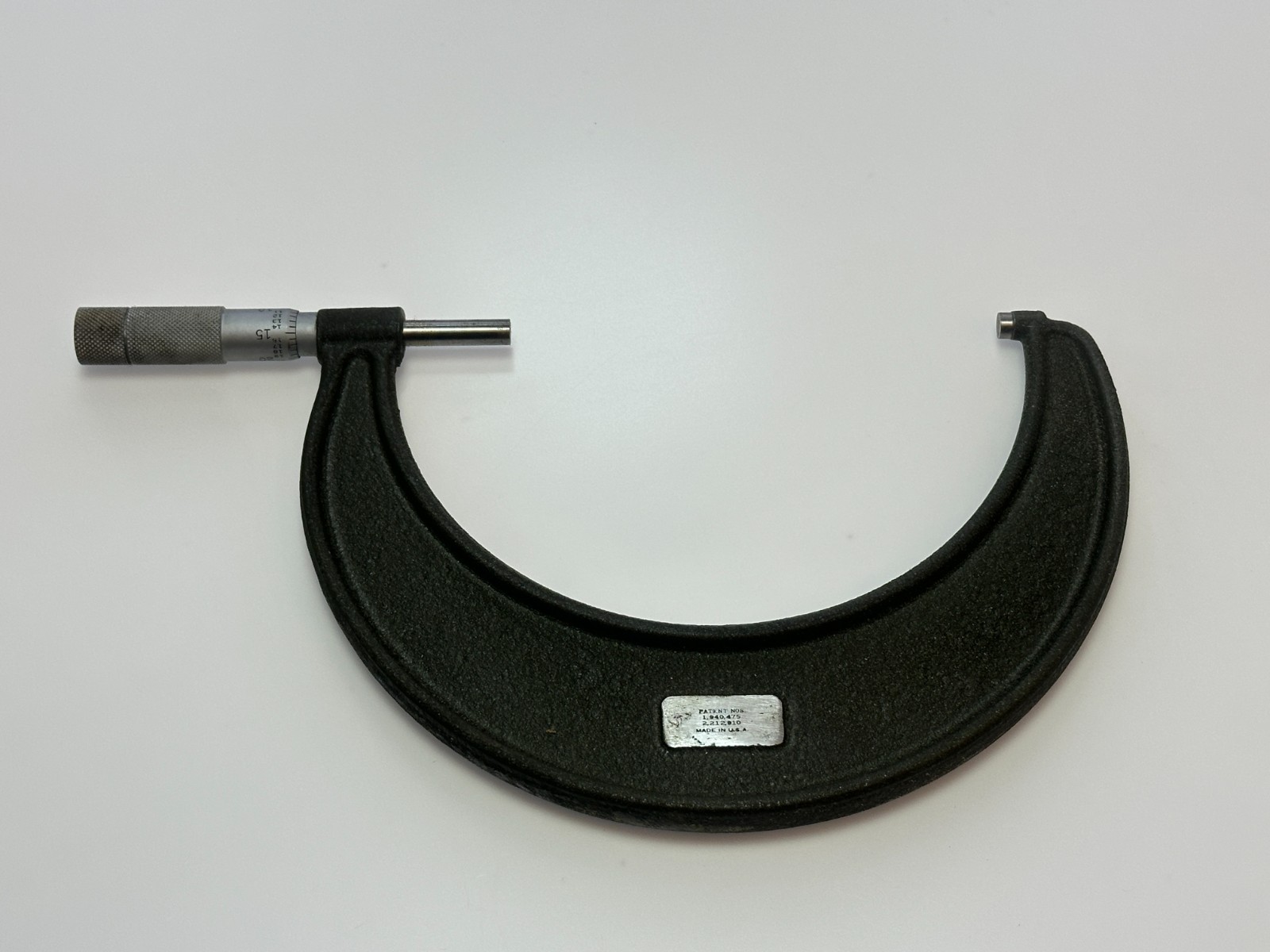 Lufkin Tools USA No. 1916 Outside Micrometer, 5-6" Range