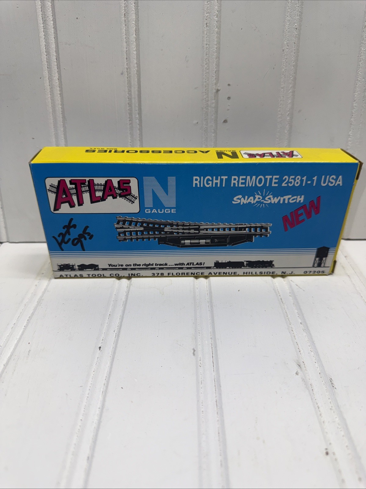 Atlas Right Remote Snap Switch Turnout NIB