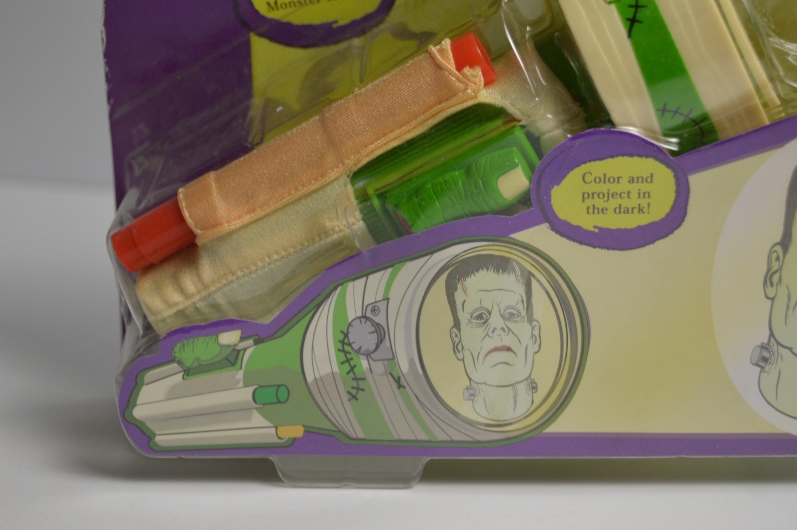Universal Studios Monsters Frightface NIP Halloween Frankenstein Light Projector