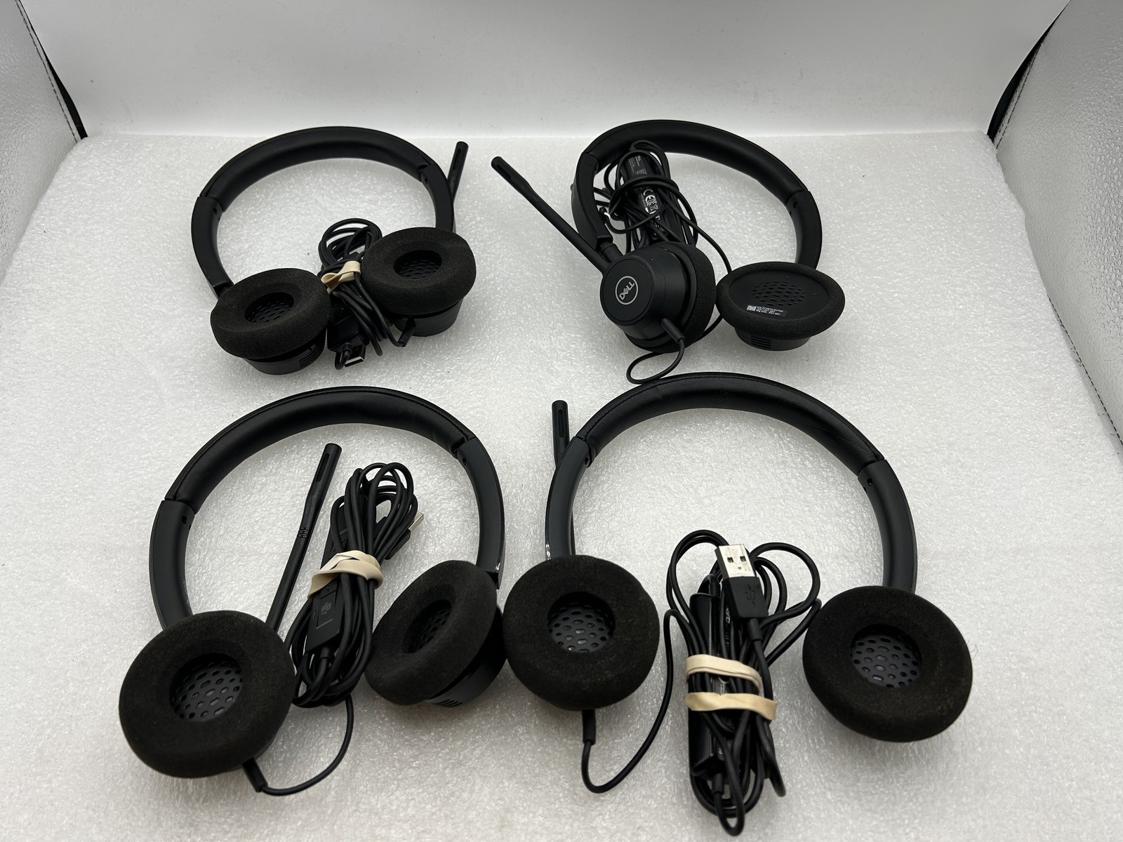 LOT OF 4 Dell Plantronics BW3320-M USB-A Headset FREE SHIPPING