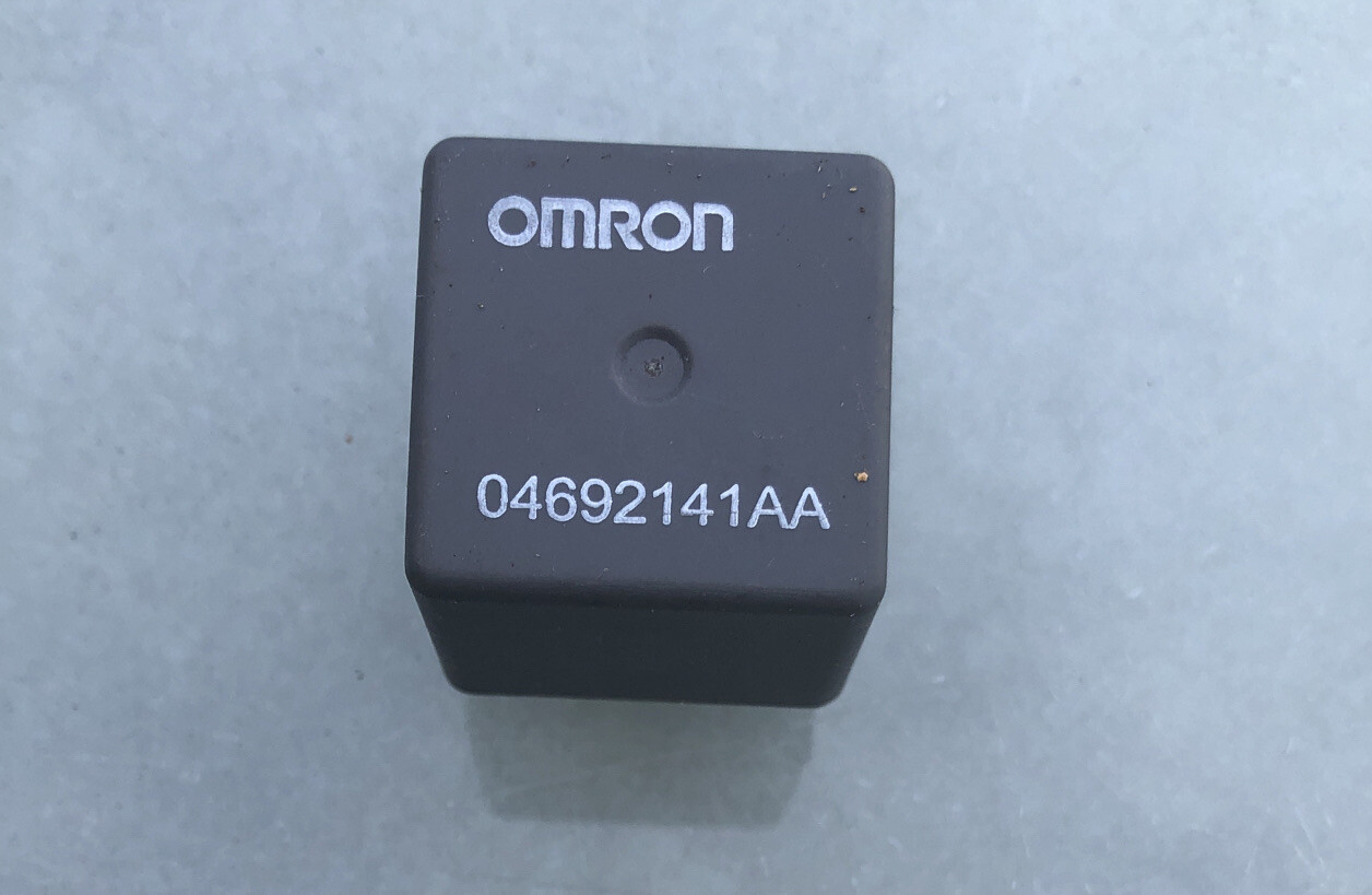 Chrysler Dodge Jeep Omron 4 pin relay 04692141AA tested with a 60 day warranty