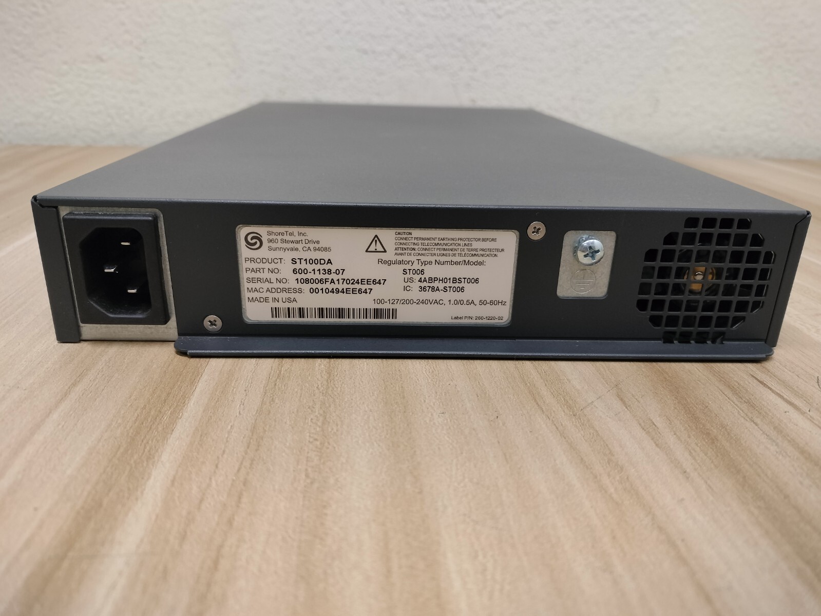 ShoreTel ST100DA Voice Switch (600-1138-07) *READ DESC*