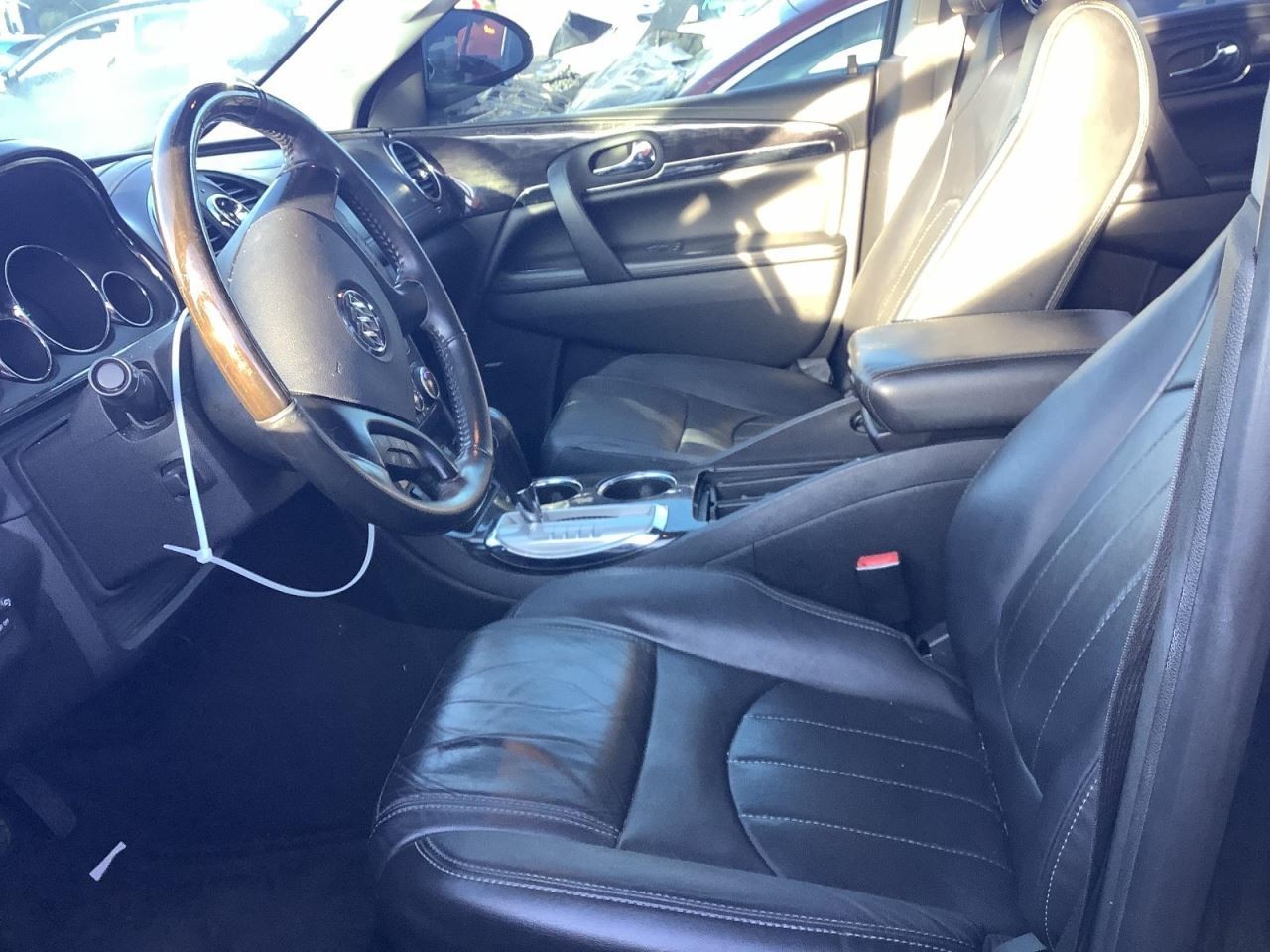 ENCLAVE 2016 Glove Box 4730499