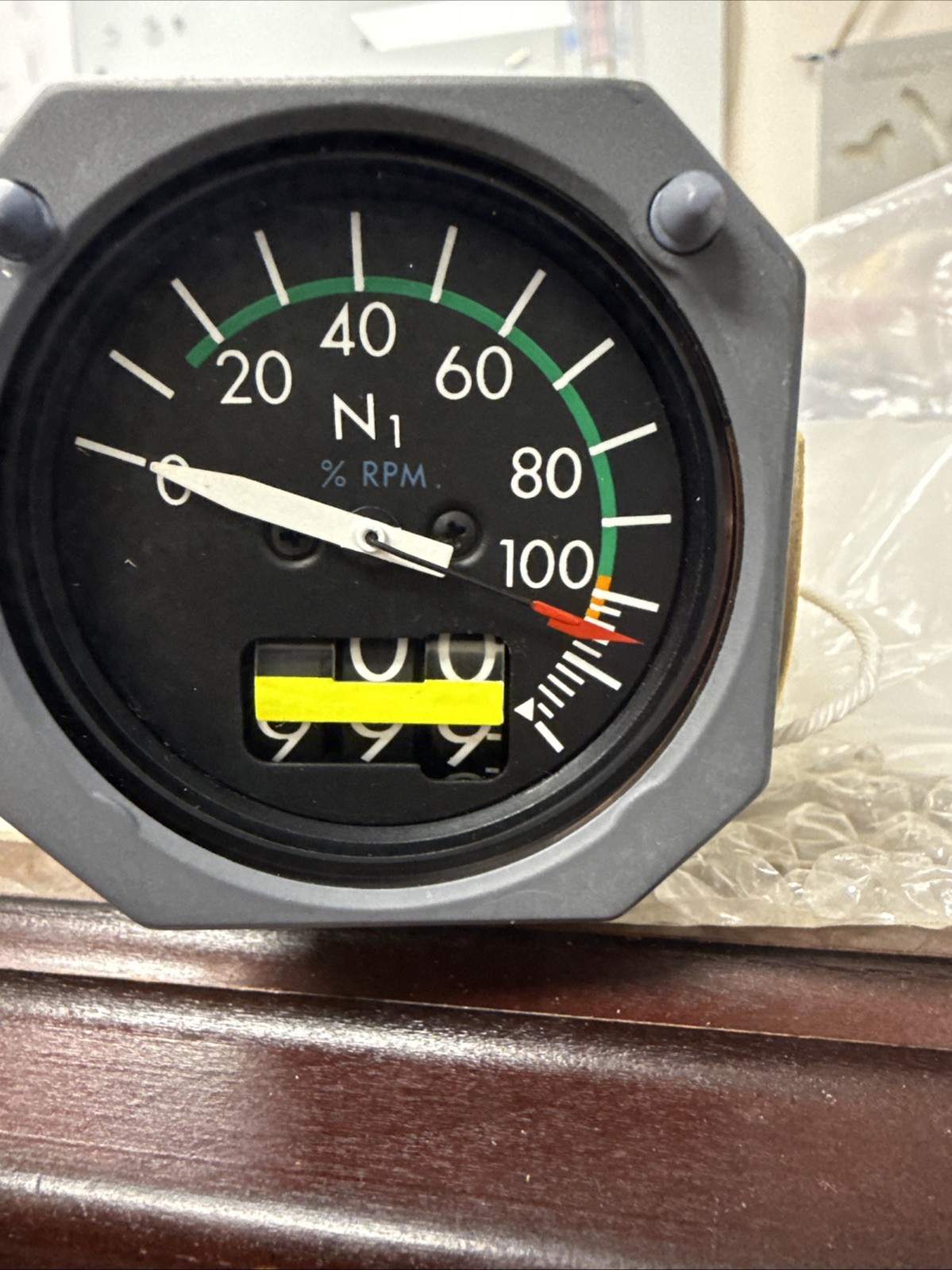 General Electric Tachometer Indicator P/N 60B90108-7.
