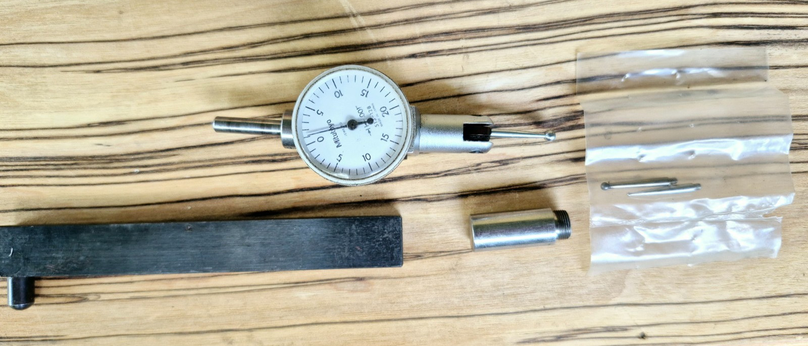 Mitutoyo 513-128 Dial Test Indicator .001 -.040inch