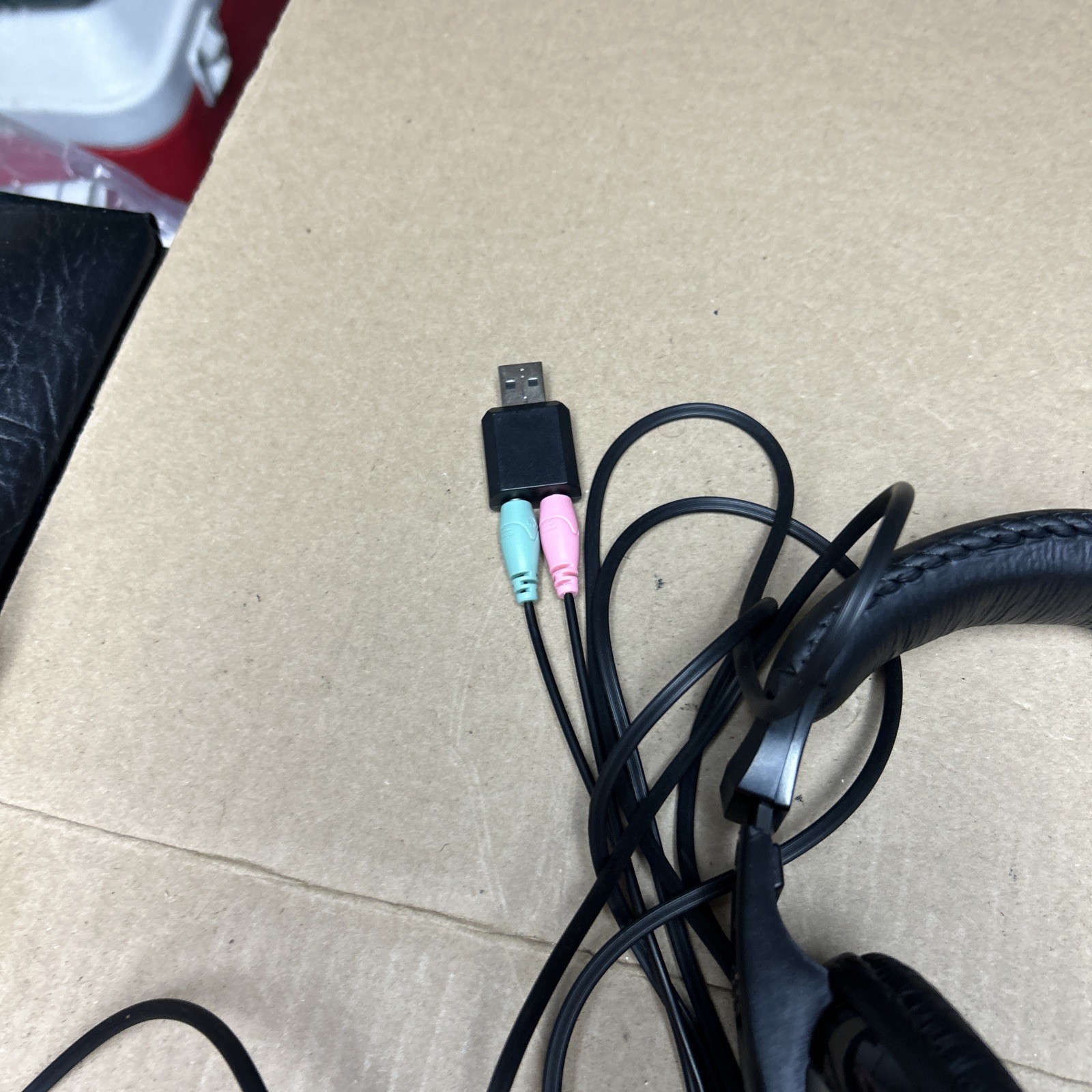 Roverbeats Bravo Headphones With USB Adapter Tested Working