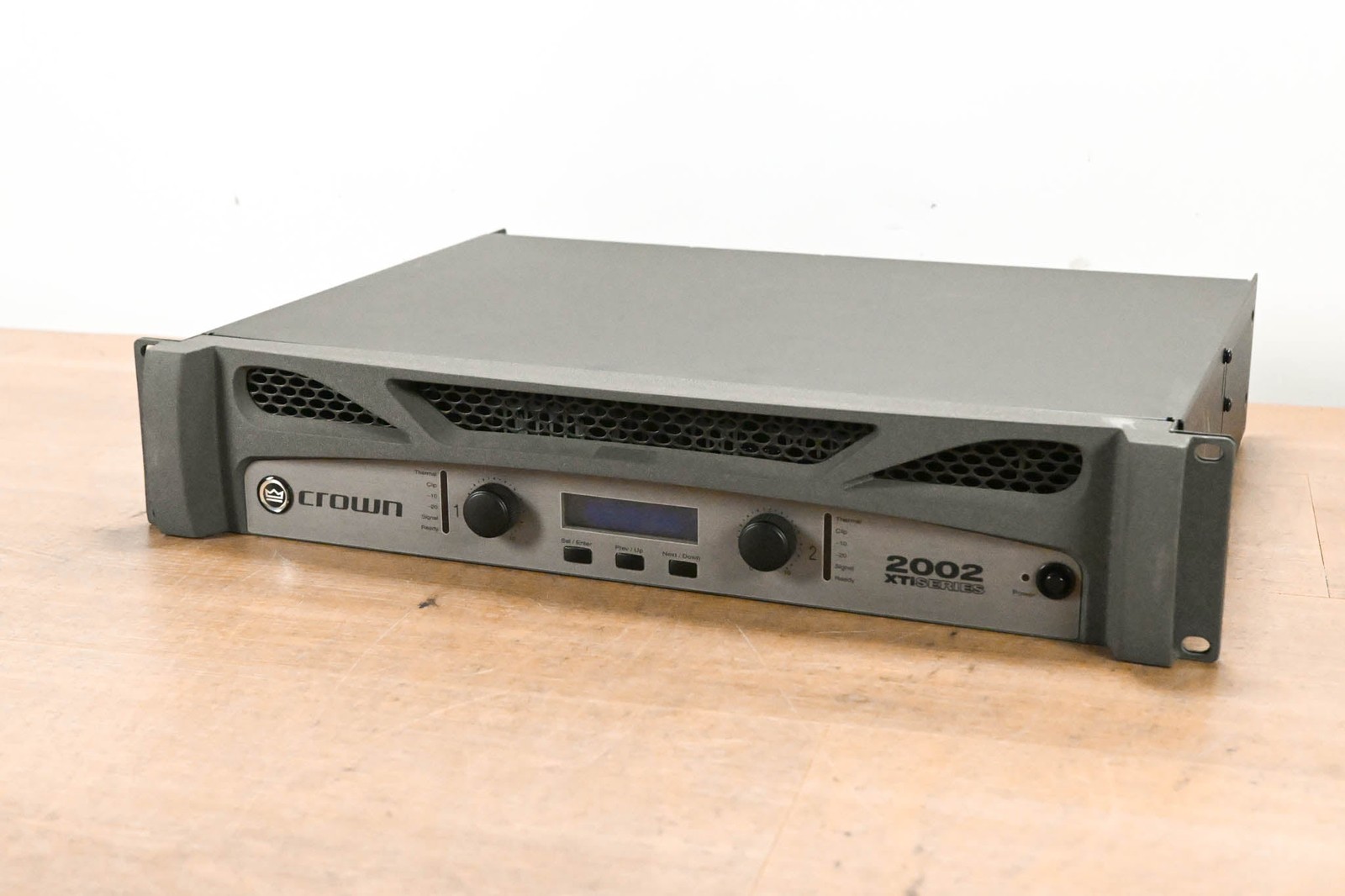 Crown XTi 2002 2-Channel Power Amplifier CG013CZ