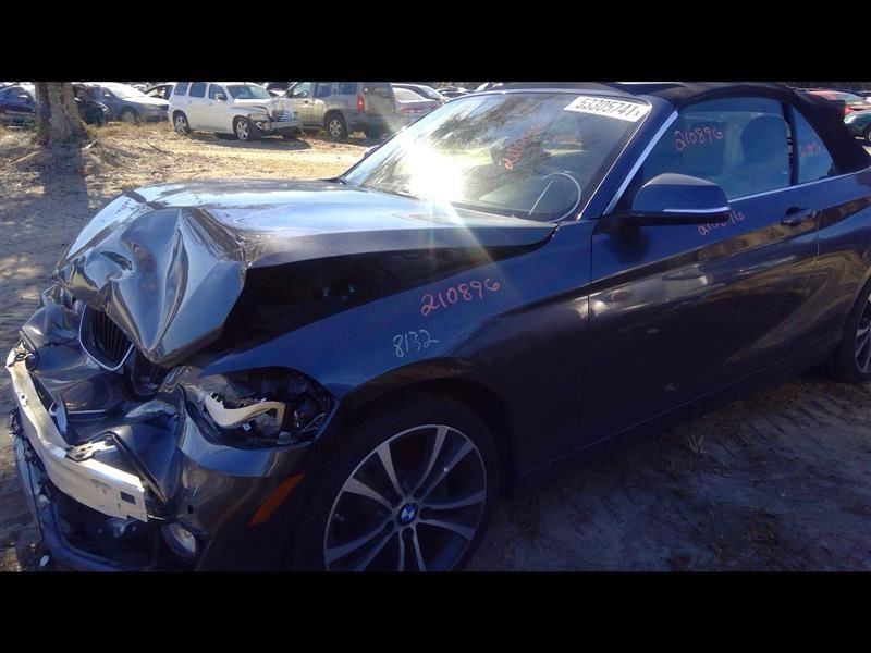 230i 2017 Fuse Box Cabin 685651