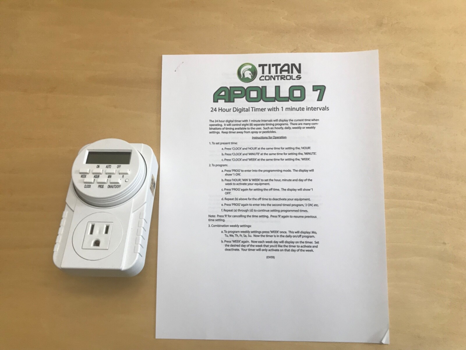Titan Controls Apollo 7 - Single Outlet 24-Hour Digital Timer