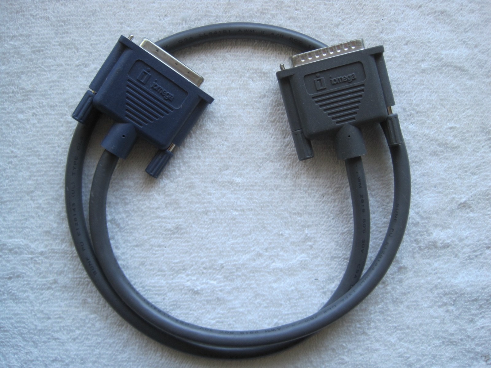 Genuine Original Iomega ZIP Parallel Data Cable | Male (Gray)/Female (Blue) | 3'