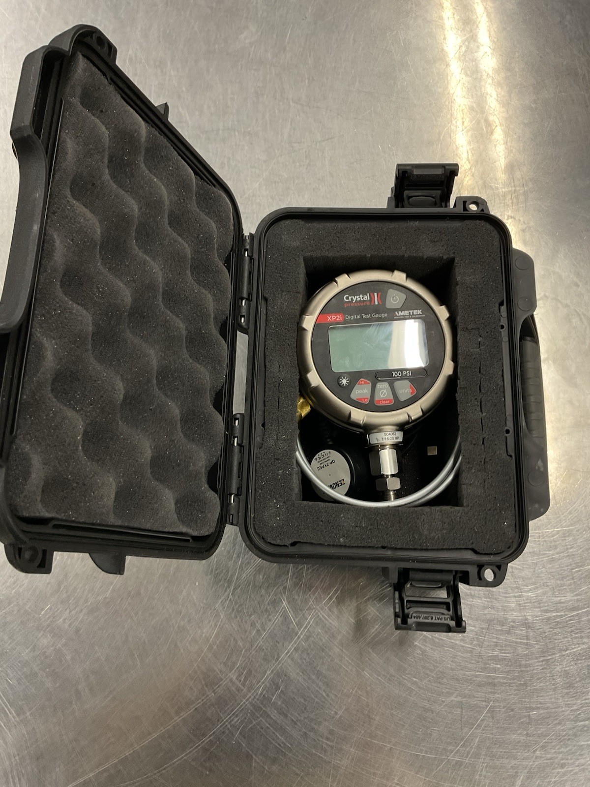 AMETEK Crystal XP2i Digital Pressure Gauge, 0 to 100 psi