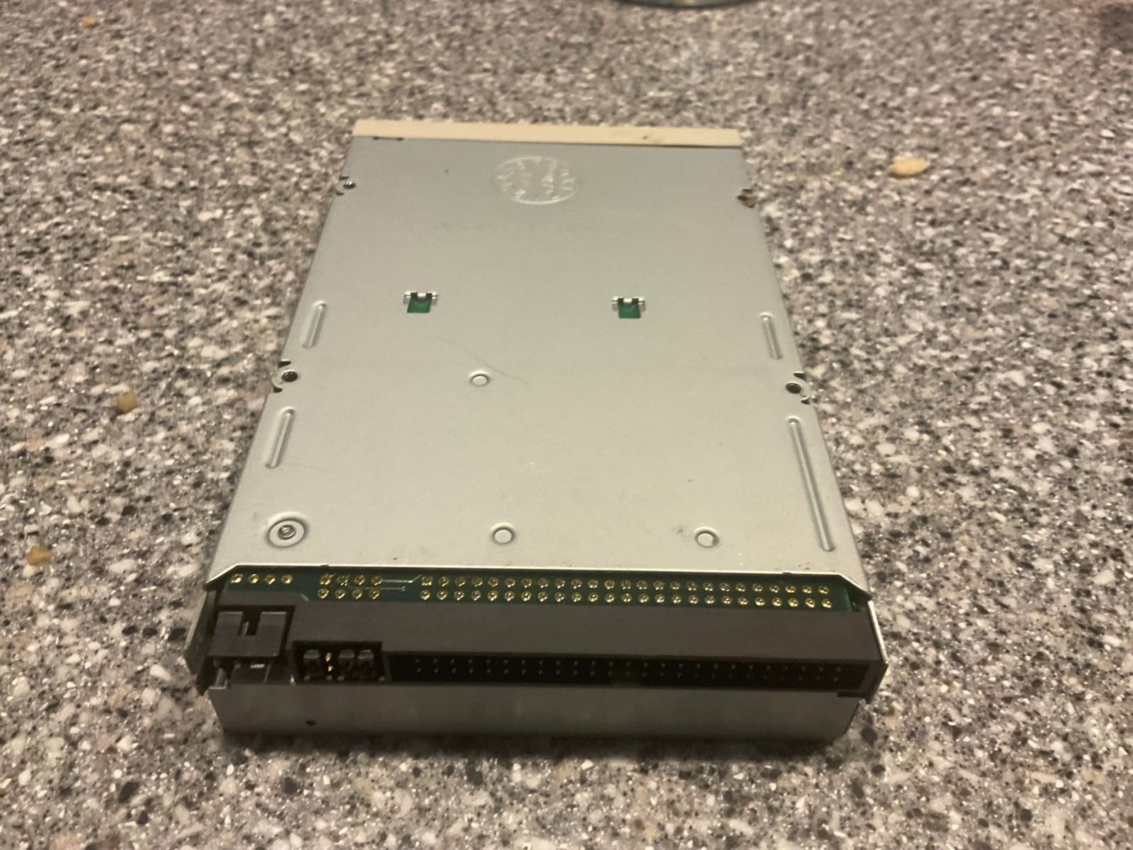 Zip 100 Internal Cream Faced SCSI Drive Z100SI