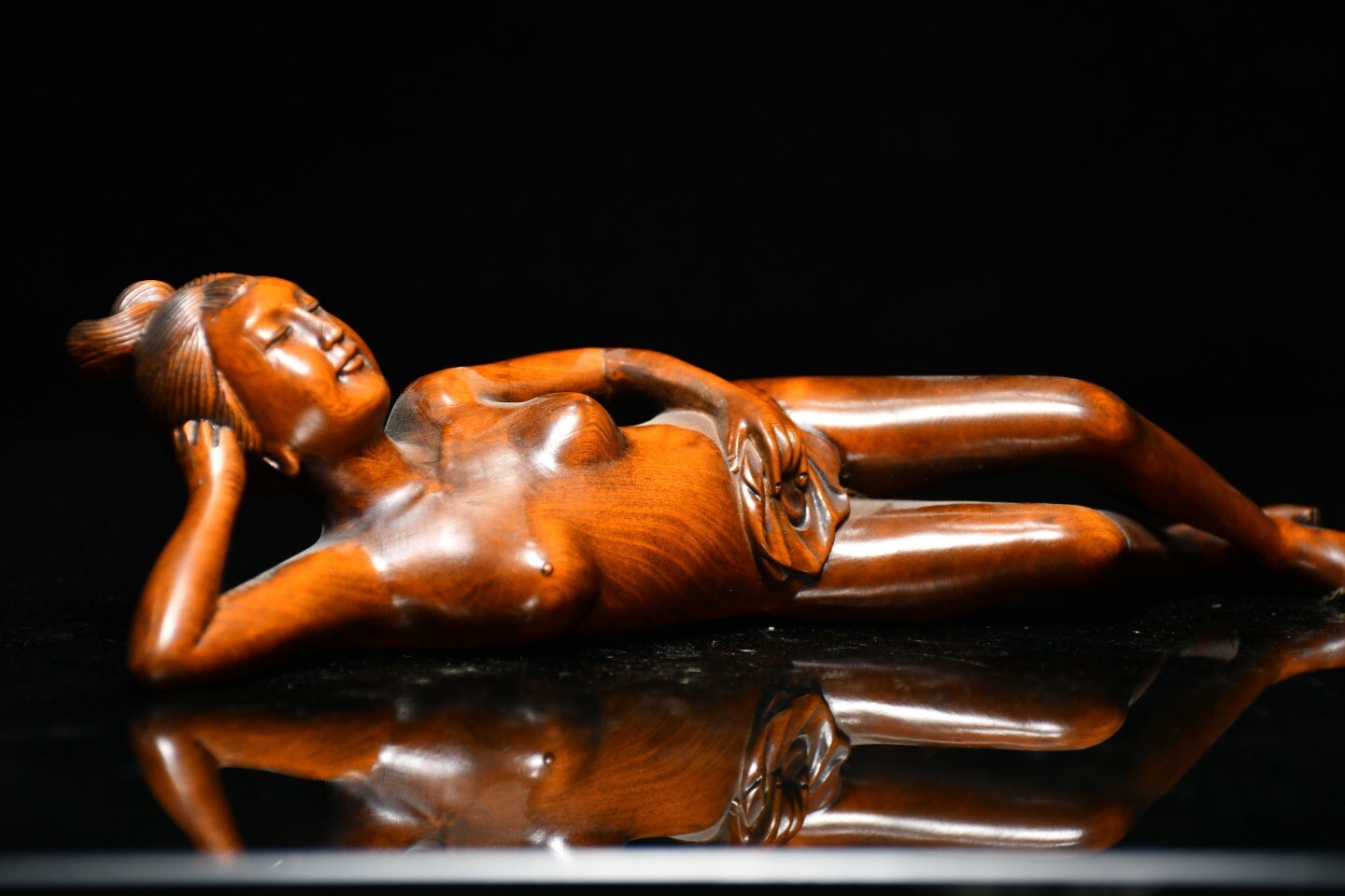 Chinese Antique Boxwood Carved Beautiful Woman Statue Sexy Sculpture Home Decor
