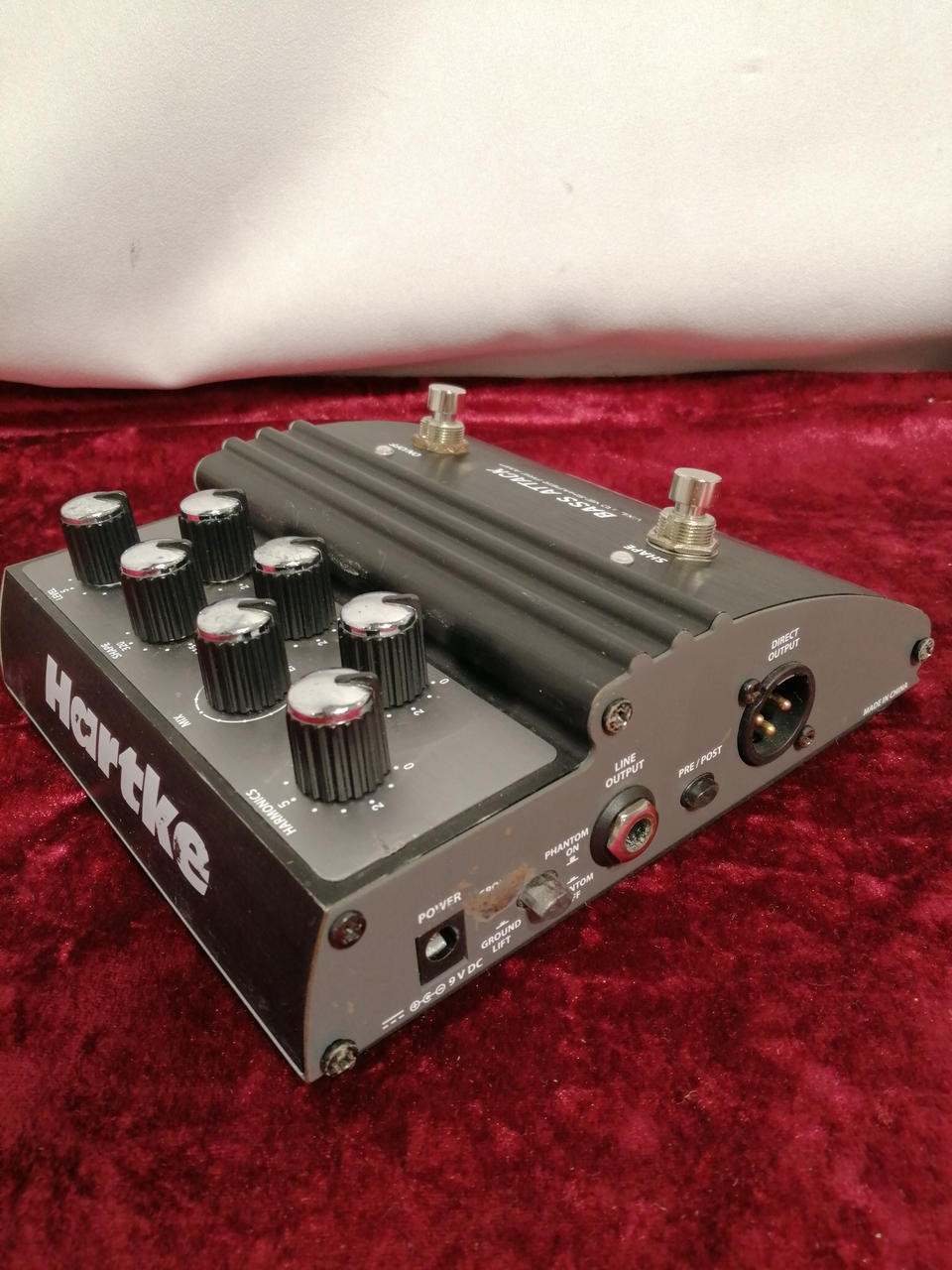 Hartke Bass Attack Distortion Effects Pedal with DI & Shape/Harmonics Knobs