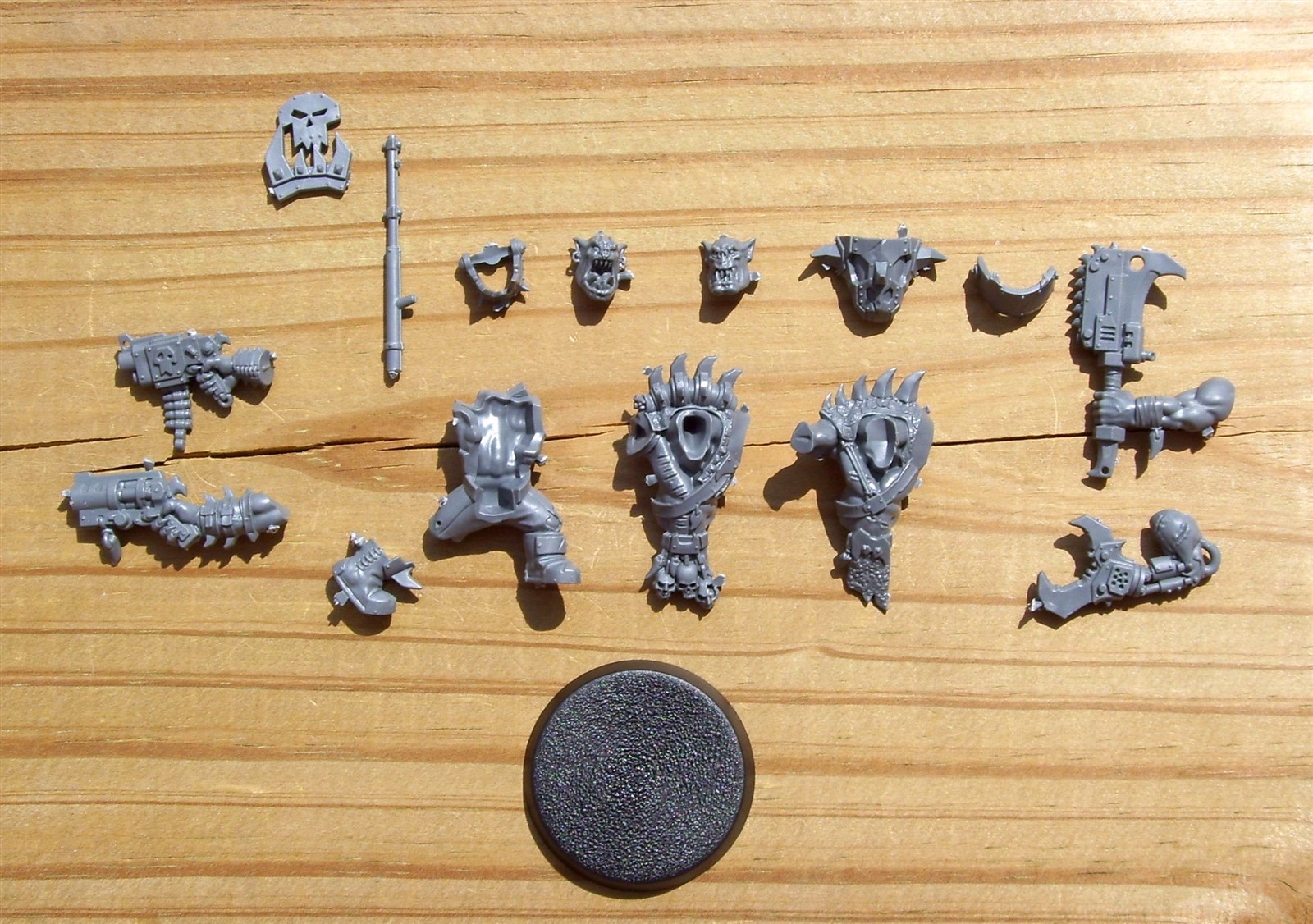 40K Orks _Beast Snagga Boyz Nob Single Figure Bits