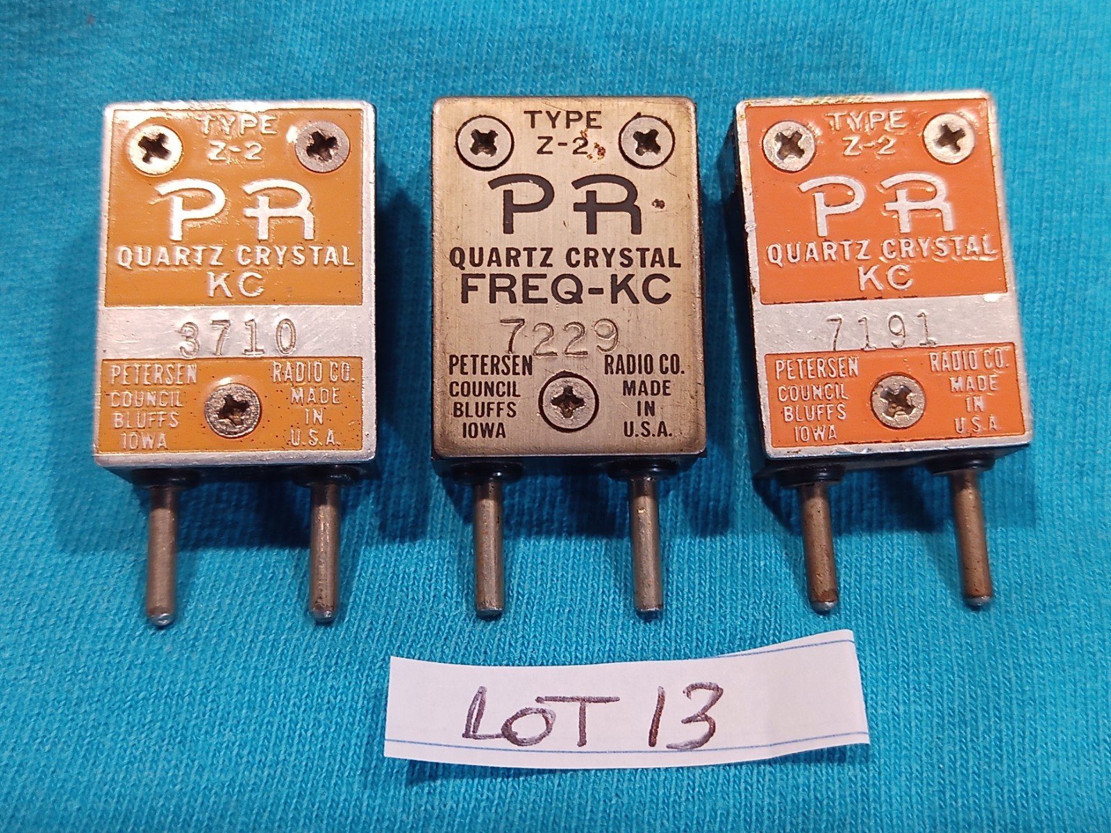 Ham Radio Crystals by Petersen, VG Condition, 40m 80m Bands, FT-243. Lot 13