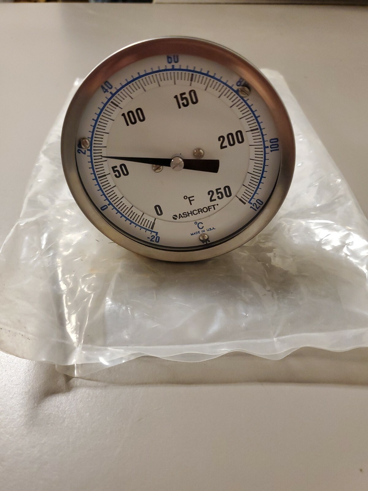 Ashcroft Thermometer H/07 3" Face 1-3/4" Probe 3/4" Thread USED
