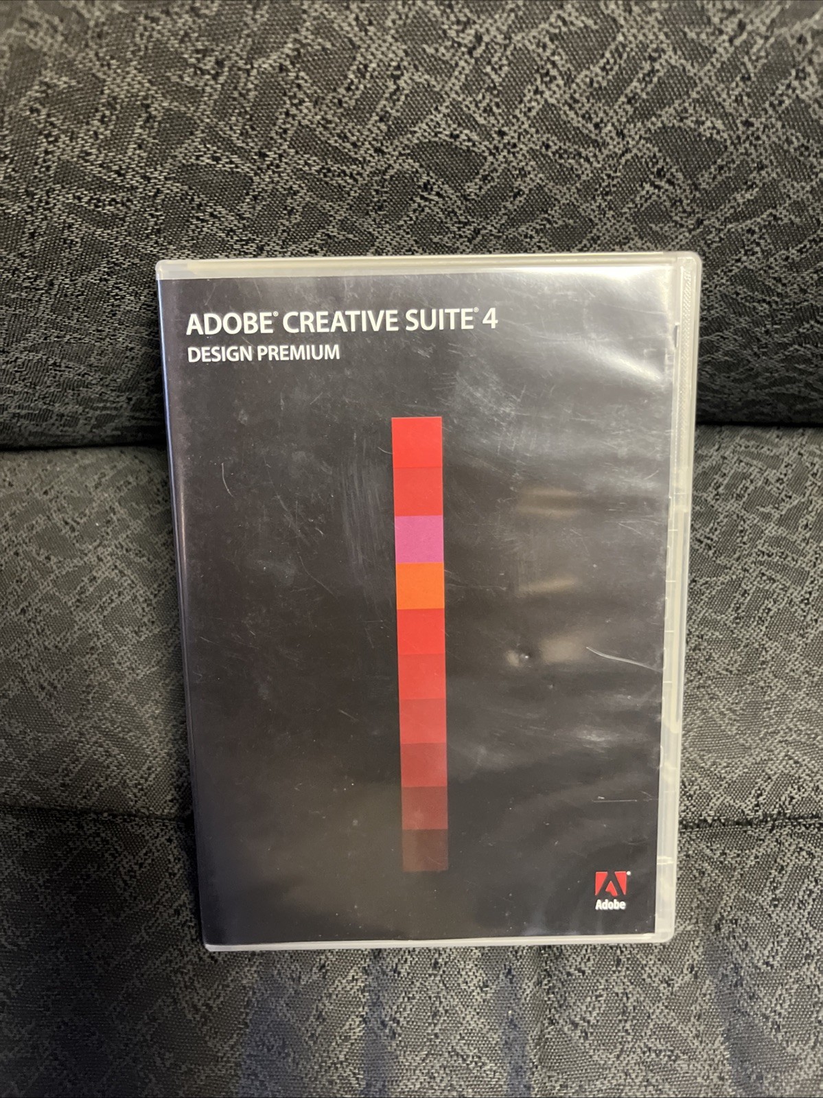 Adobe Creative Suite 4 CS4 Design Premium MAC OS Full  Edition w/ Serial Code