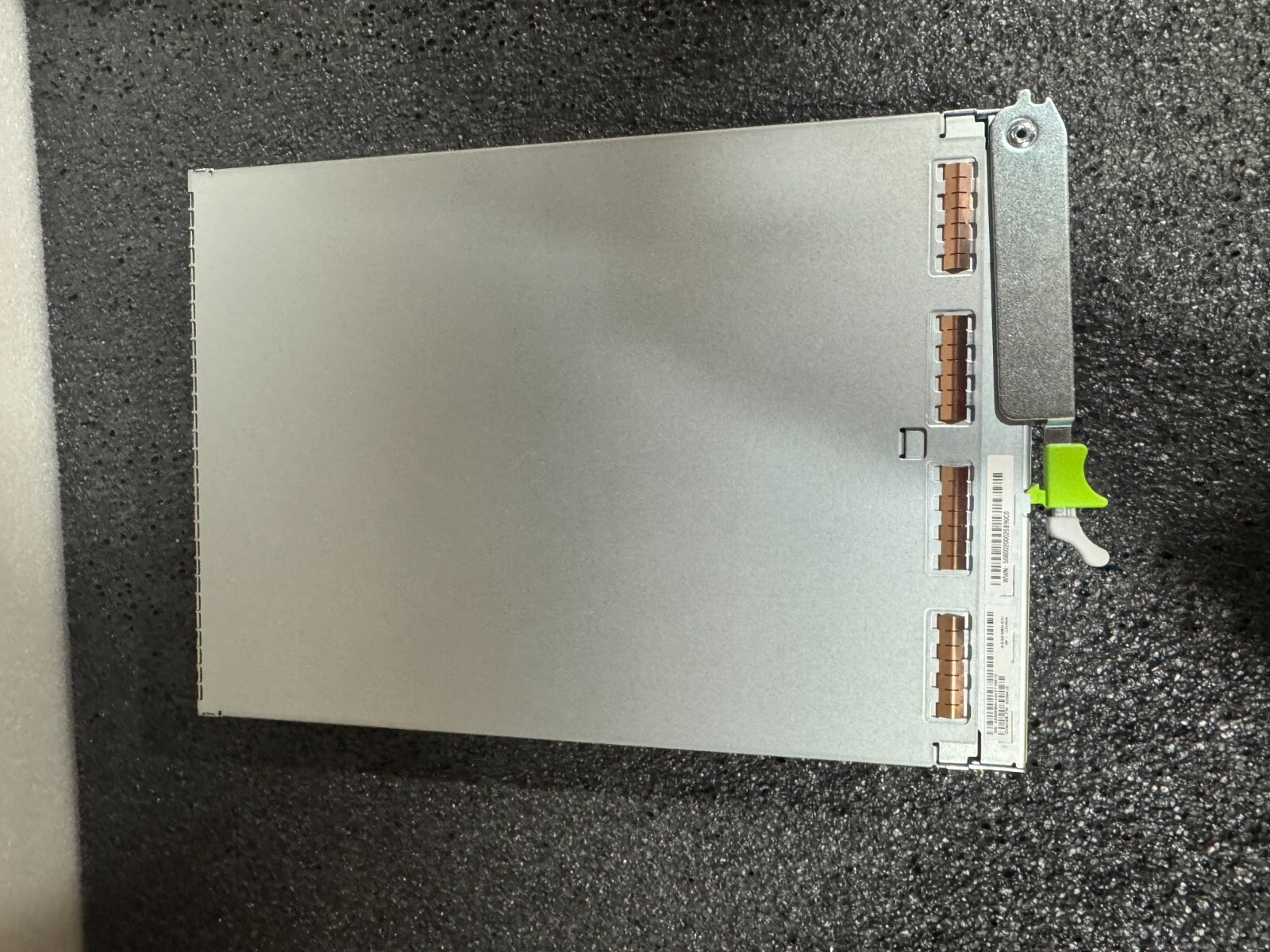 Oracle 8208432 12GBPS SAS I/O controller for DE3-24C storage tray
