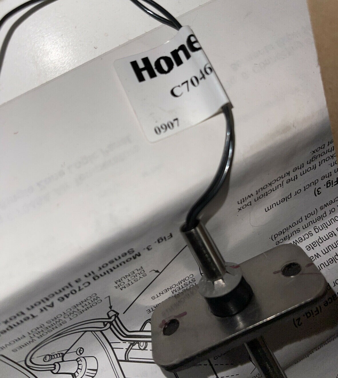 Honeywell C7046A 1004/U Discharge Sensor Range 40-110F 8" Insertion