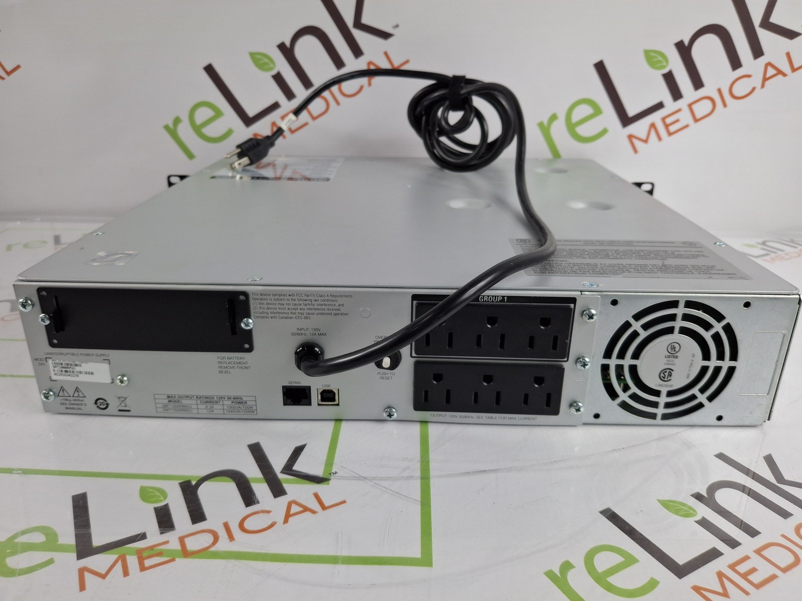 APC SMT1000RM2U Uninterruptable Power Supply