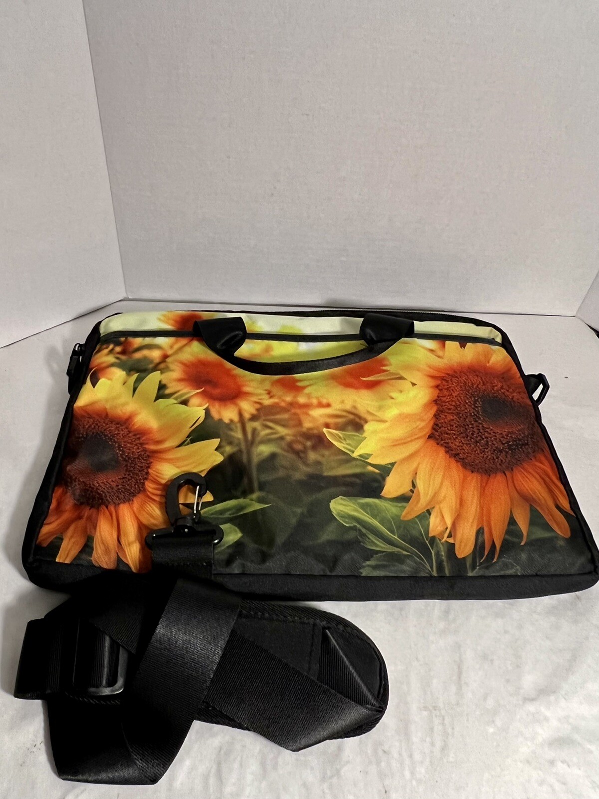 Sunflower Laptop IPad Tablet Bag With Shoulder Strap Zippered Pockets