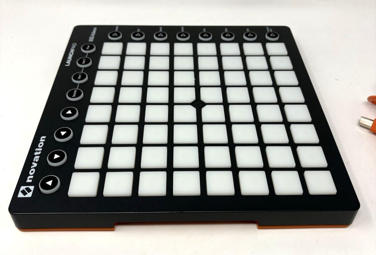 Novation Launchpad MK2 Ableton Live Controller NOVLPD09 w/ USB Cord