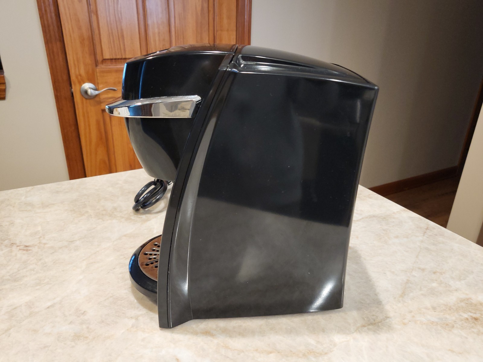 Keurig Model B30 Single Serve Coffee Maker Black K-Pod Excellent Condition