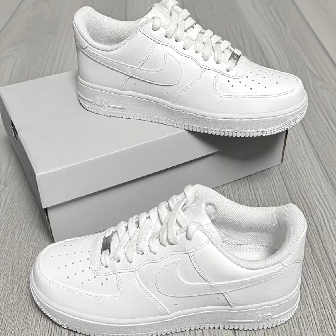 Nike Air Force 1 '07 Low Triple White Men Brand New Leather Athletic Sneakers